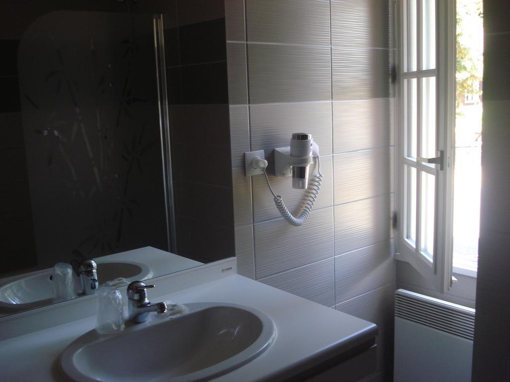 Hotel La Belle Etoile Thouaré-sur-Loire Екстериор снимка